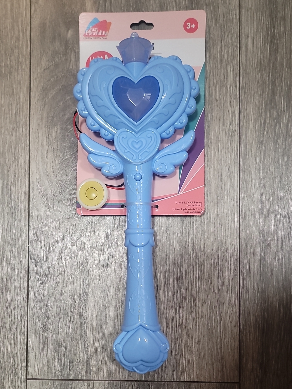 Just Pretending Light and Sound Blue Heart Magic Wand x Concert Toy